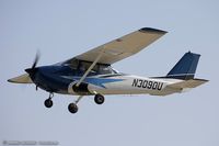 N3090U @ KOSH - Cessna 172E Skyhawk  C/N 17250690, N3090U - by Dariusz Jezewski www.FotoDj.com