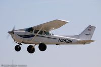 N362BL @ KOSH - Cessna 172N Skyhawk  C/N 17270478, N362BL - by Dariusz Jezewski www.FotoDj.com
