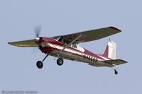 N4660B @ KOSH - Cessna 180 Skywagon  C/N 31558, N4660B