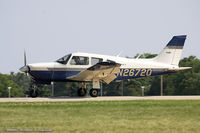 N2672Q @ KOSH - Piper PA-28R-201 Cherokee Arrow III  C/N 28R-7737040, N2672Q - by Dariusz Jezewski www.FotoDj.com