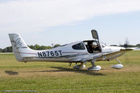 N8765T @ KOSH - Cirrus SR22  C/N 2582, N8765T - by Dariusz Jezewski www.FotoDj.com