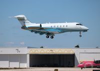 N138CH @ KFLL - Challenger 300 - by Florida Metal