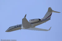 N311EL @ KEWR - Gulfstream Aerospace G-IV  C/N 1095, N311EL - by Dariusz Jezewski www.FotoDj.com