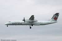 C-GGNZ @ CYUL - Bombardier DHC-8-402 Q400 - Air Canada Express (Jazz Air)   C/N 4384, C-GGNZ
