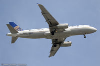N438UA @ KEWR - Airbus A320-232 - United Airlines  C/N 678, N438UA - by Dariusz Jezewski www.FotoDj.com