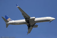 N27477 @ KEWR - Boeing 737-924/ER - United Airlines  C/N 31647, N27477 - by Dariusz Jezewski www.FotoDj.com