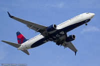 N855DN @ KEWR - Boeing 737-932/ER - Delta Air Lines  C/N 31996, N855DN - by Dariusz Jezewski www.FotoDj.com