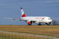 OE-LPD @ LOWW - Austrian Airlines Boeing 777-200 - by Thomas Ramgraber