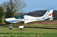 OK-JUA 03 @ X3CX - Landing at Northrepps. - by Graham Reeve