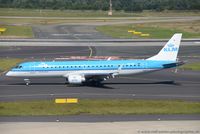 PH-EZT @ EDDL - Embraer ERJ-190STD 190-100 - WA KLC KLM Cityhopper - 19000519 - PH-EZT - 17.08.2016 - DUS - by Ralf Winter