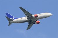 LN-RNO @ LFPG - Boeing 737-783, Take off rwy 06R, Roissy Charles De Gaulle airport (LFPG-CDG) - by Yves-Q