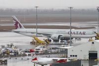 A7-BEL @ LOWW - Qatar Airways Boeing 777-300 - by Thomas Ramgraber