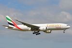 A6-EFK @ EHAM - Emirates B772F on short final for Rw24 - by FerryPNL
