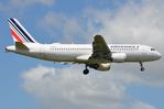 F-GKXL @ EHAM - Air France A320 landing - by FerryPNL
