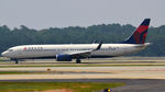 N821DN @ KATL - Landing Atlanta - by Ronald Barker