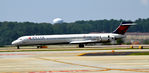 N906DA @ KATL - Landing Atlanta - by Ronald Barker