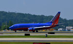 N942WN @ KATL - landing Atlanta - by Ronald Barker