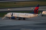 N304DQ @ KATL - ATL 2016 - by Florida Metal