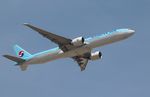 HL8347 @ KORD - Boeing 777-3B5/ER - by Mark Pasqualino