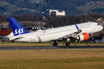 SE-ROR @ SZG - SAS Scandinavian Airlines - by Chris Jilli