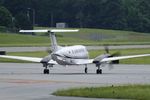 N615CL @ KHKY - Beechcraft Super King Air 350 at the Hickory regional airport - by Ingo Warnecke