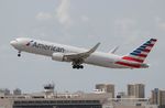 N388AA @ KMIA - MIA 2014 - by Florida Metal