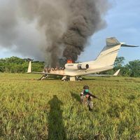N450BD - Destroyed by fire at a cocaine pick-up airfield in Central America - by Newsboy