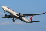 A7-AEE @ BUD - Qatar Airways - by Chris Jilli