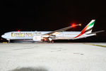 A6-EBN @ VIE - Emirates - by Chris Jilli