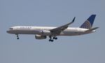 N13138 @ KLAX - United 757-224 - by Florida Metal