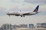 N27239 @ KFLL - United 737-824 - by Florida Metal