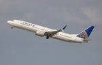 N38424 @ KLAX - United 737-924 - by Florida Metal