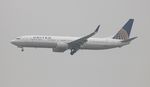 N68842 @ KLAX - United 737-924 - by Florida Metal