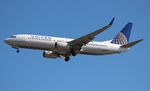 N76503 @ KTPA - United 737-824 - by Florida Metal