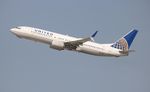 N77261 @ KLAX - United 737-824 - by Florida Metal