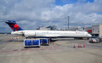 N938DN @ KATL - At the gate Atlanta - by Ronald Barker