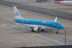PH-EXZ @ LOWW - KLM cityhopper ERJ-175 - by Andreas Ranner