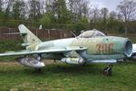 306 - PZL-Mielec Lim-6bis (MiG-17 attack version) FRESCO at the Musee de l'Aviation du Chateau, Savigny-les-Beaune