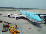 HL7630 @ RKSI - At Incheon - by Micha Lueck