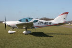 PH-NEW @ EHMZ - at ehmz - by Ronald
