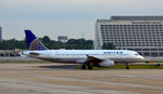 N472UA @ KATL - Taxi to takeoff Atlanta - by Ronald Barker
