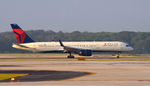 N555NW @ KATL - Landing rollout Atlanta - by Ronald Barker