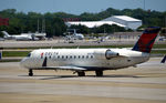 N925EV @ KATL - Taxi to runway Atlanta - by Ronald Barker