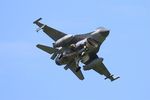 J-646 @ LFRJ - Fokker F-16AM Fighting Falcon, Short approach rwy 08, Landivisiau Naval Air Base (LFRJ) Tiger Meet 2017 - by Yves-Q