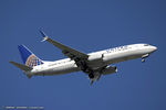 N77537 @ KEWR - Boeing 737-824 - United Airlines  C/N 62767, N77537 - by Dariusz Jezewski www.FotoDj.com