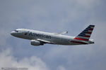 N746UW @ KEWR - Airbus A319-112 - American Airlines  C/N 1297, N746UW - by Dariusz Jezewski www.FotoDj.com