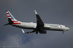 N881NN @ KEWR - Boeing 737-823 - American Airlines  C/N 31135, N881NN - by Dariusz Jezewski www.FotoDj.com