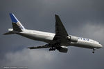 N37018 @ KEWR - Boeing 777-224/ER - Continental Airlines  C/N 31680, N37018 - by Dariusz Jezewski www.FotoDj.com