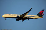 N181DN @ KJFK - Boeing 767-332/ER - Delta Air Lines  C/N 25986, N181DN - by Dariusz Jezewski www.FotoDj.com
