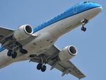 PH-EXE @ LFBD - KLM Cityhopper from Amsterdam landing runway 23 - by Jean Christophe Ravon - FRENCHSKY